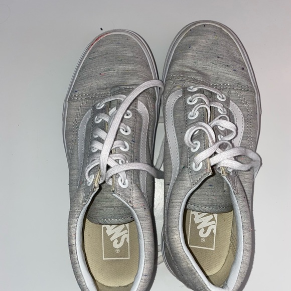 Vans - Picture 2 of 3